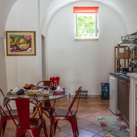 B&B Corte Dei Memoli Di Margiotta Giuseppina เลชเช ภายนอก รูปภาพ