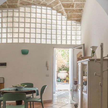 B&B Corte Dei Memoli Di Margiotta Giuseppina เลชเช ภายนอก รูปภาพ