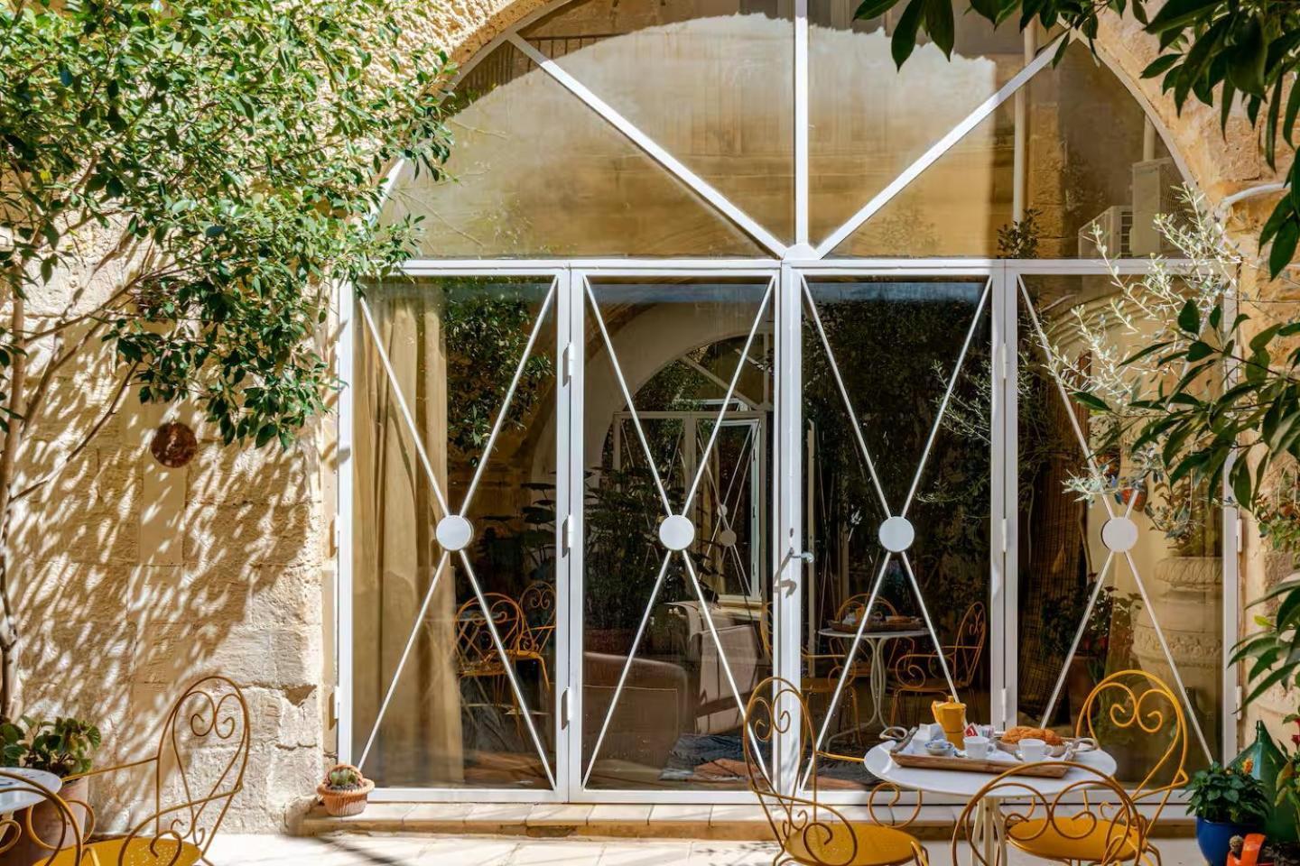 B&B Corte Dei Memoli Di Margiotta Giuseppina เลชเช ภายนอก รูปภาพ