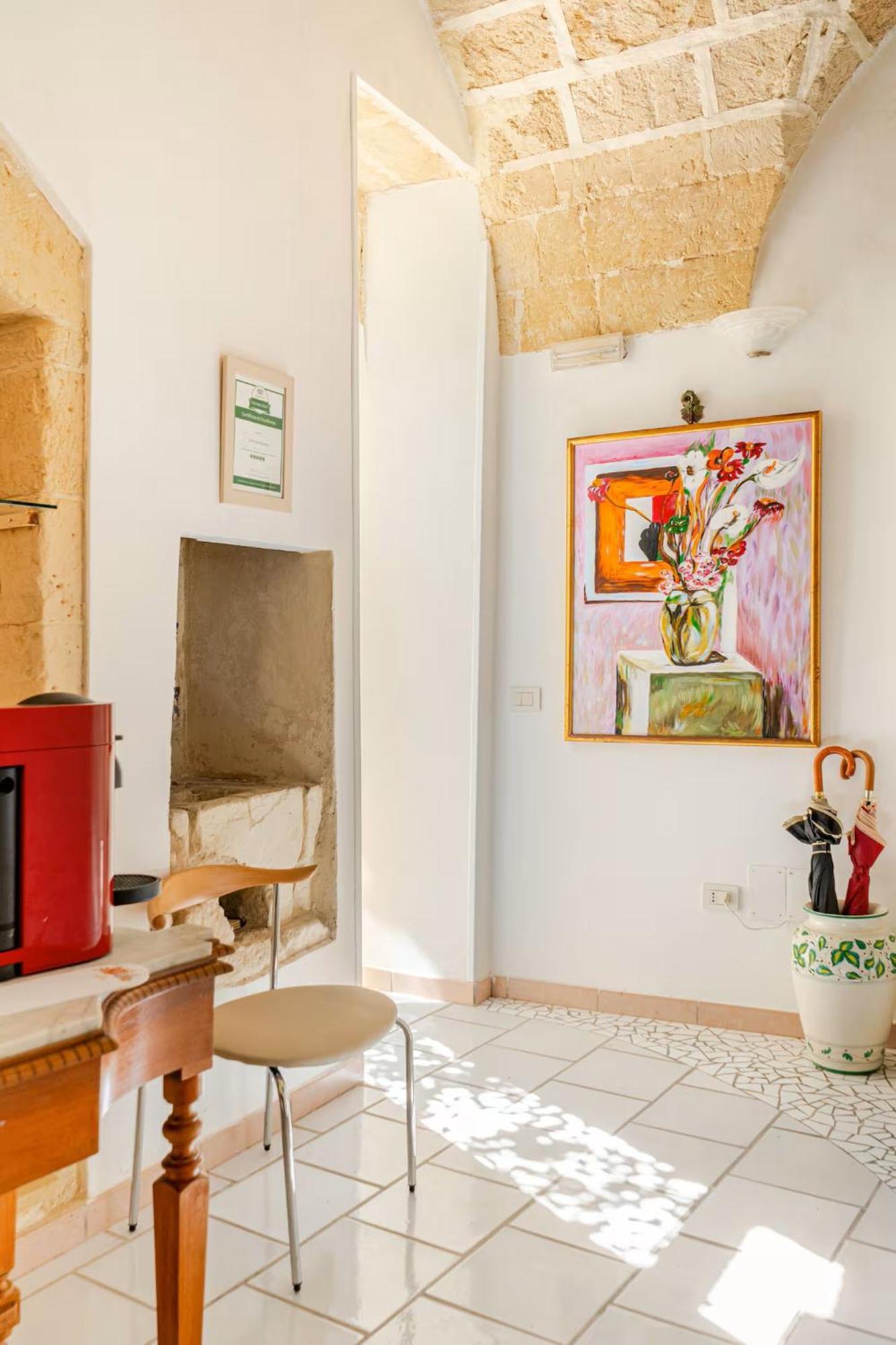B&B Corte Dei Memoli Di Margiotta Giuseppina เลชเช ภายนอก รูปภาพ