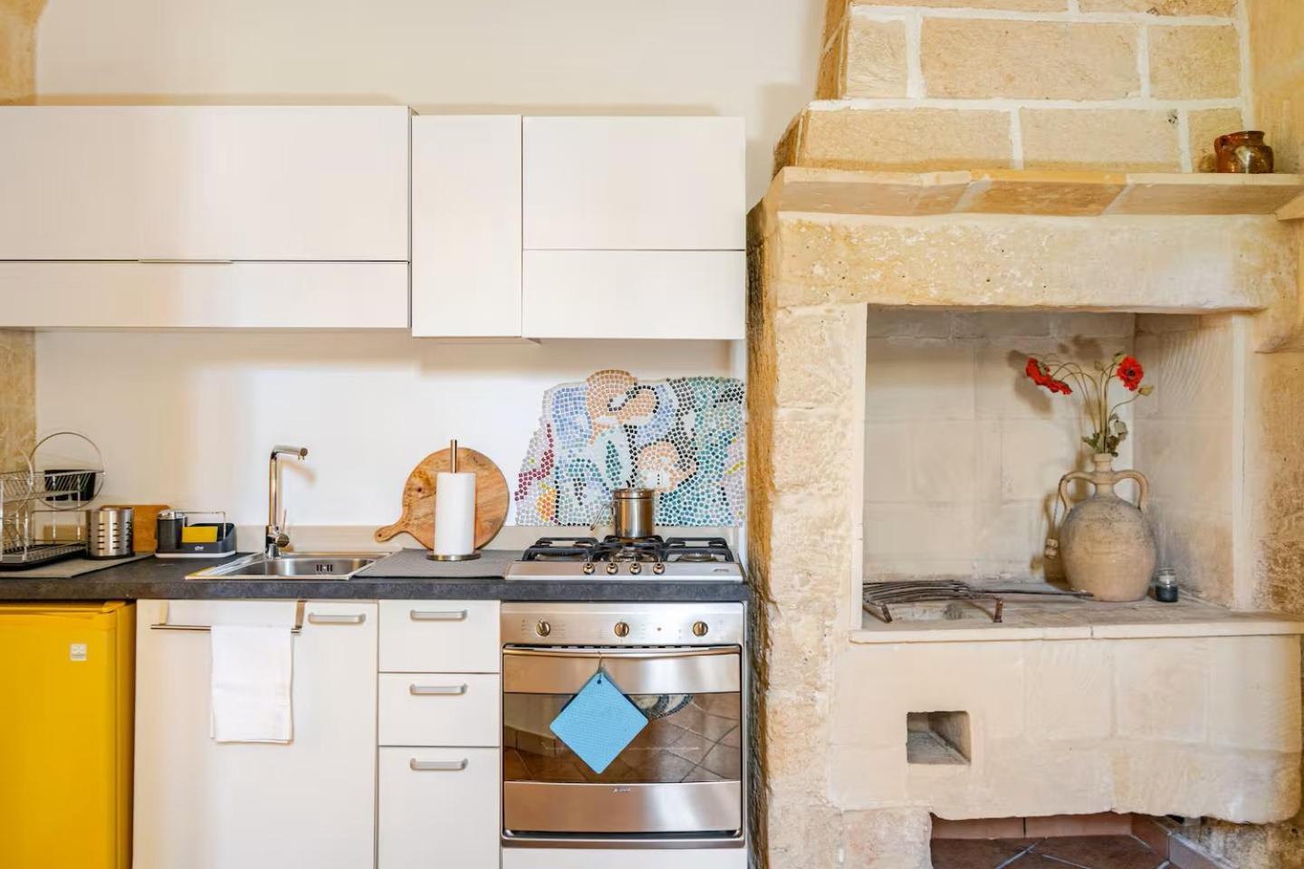 B&B Corte Dei Memoli Di Margiotta Giuseppina เลชเช ภายนอก รูปภาพ