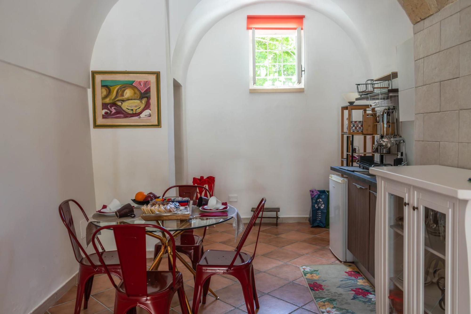 B&B Corte Dei Memoli Di Margiotta Giuseppina เลชเช ภายนอก รูปภาพ