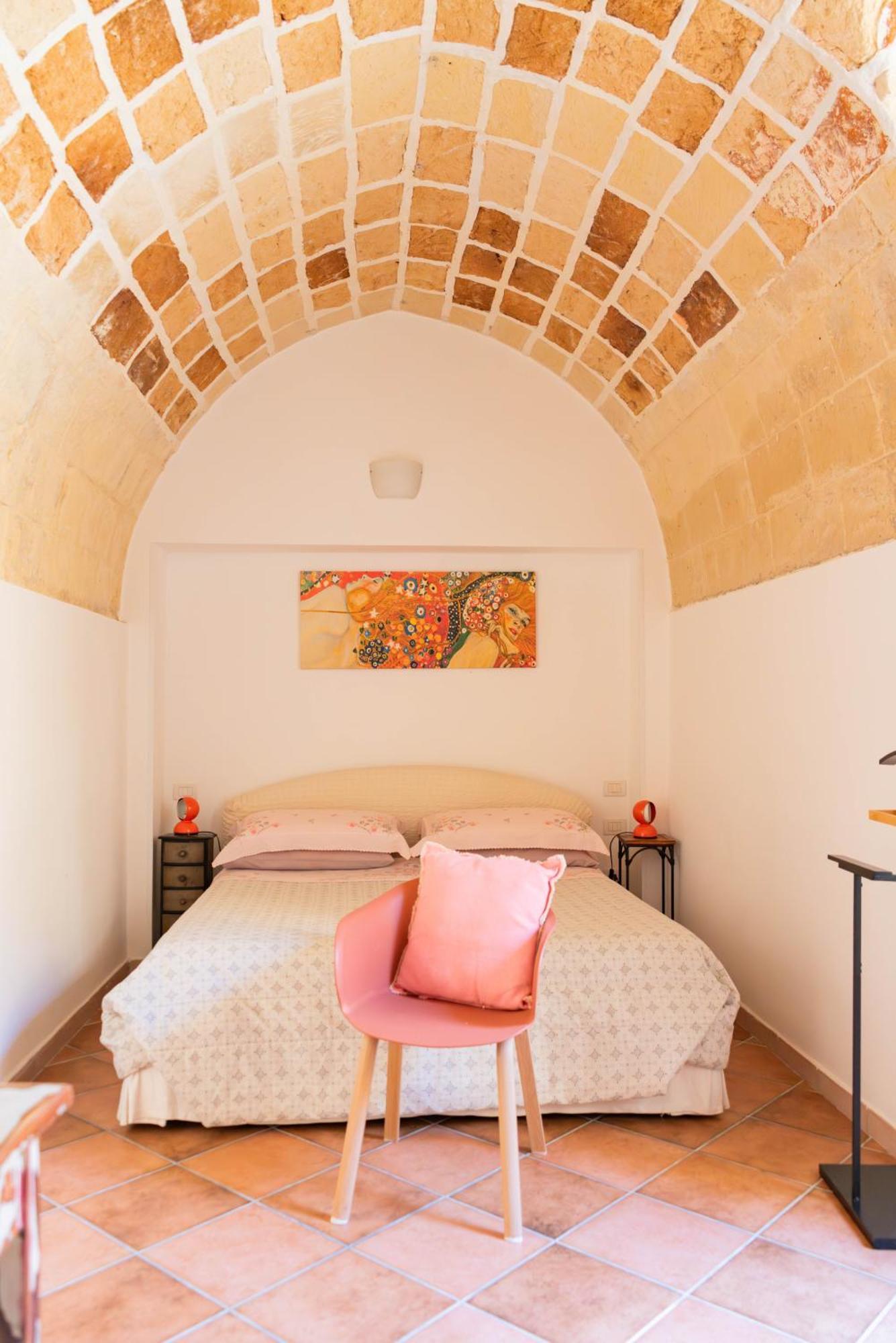 B&B Corte Dei Memoli Di Margiotta Giuseppina เลชเช ภายนอก รูปภาพ
